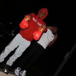 Meet your Posher, Derrick